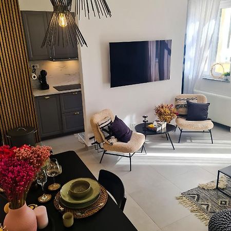 סנג' New - Apartment Finis מראה חיצוני תמונה